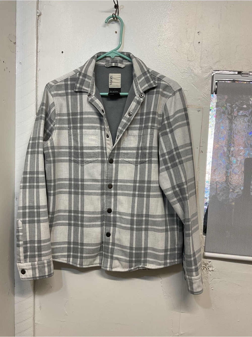Vuori Range Shirt Jacket Flannel Mens Gray Plaid Fleece Lined Snap Casual Small - Picture 10 of 10